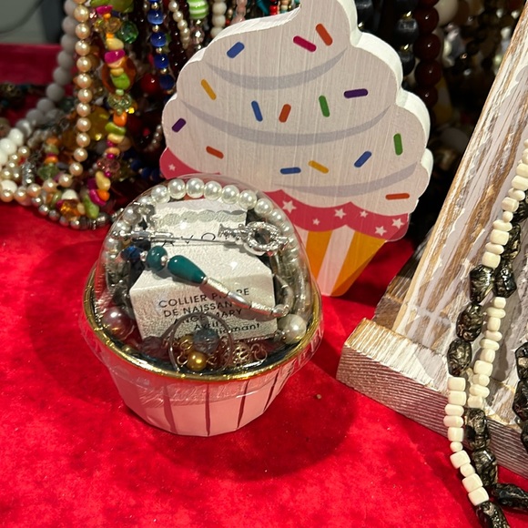 🧁Diamond Cupcake🧁 Live Show Listing ❣️All Wearable, Sellable, Giftable❣️ 🛼🛼🛼 - Picture 10 of 13